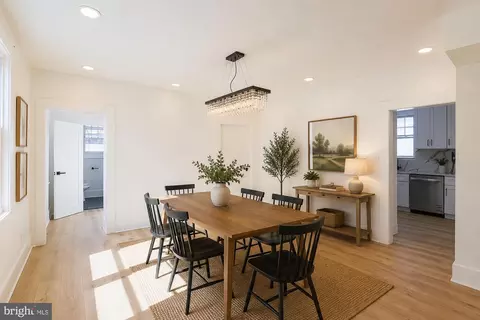 Dining - 3916 W Strathmore Ave, Baltimore, MD 21215 photo 1 of 1