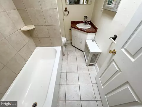 Bath - 3336 Chesterfield Ave, Baltimore, MD 21213 photo 1 of 1