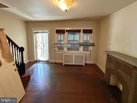 Living - 3336 Chesterfield Ave, Baltimore, MD 21213 photo 1 of 4
