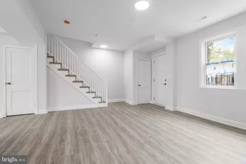 Living - 3319 Leighton Ave, Baltimore, MD 21215 photo 2 of 3