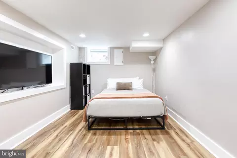 Bedroom - 36 N Decker Ave, Baltimore, MD 21224 photo 4 of 4