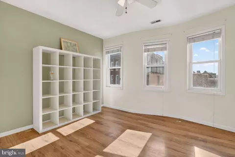 Bedroom - 1305 Light St, Baltimore, MD 21230 photo 1 of 1
