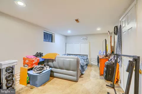 Bedroom - 4711 Schley Ave, Baltimore, MD 21206 photo 1 of 5