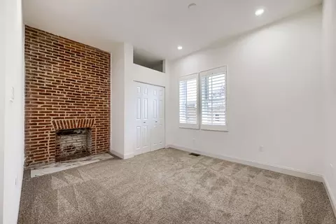 Bedroom - 1704 Madison Ave, Baltimore, MD 21217 photo 3 of 4