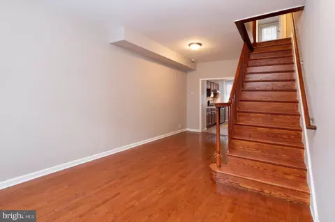 Entry Way - 155 N Streeper St, Baltimore, MD 21224 photo 1 of 4