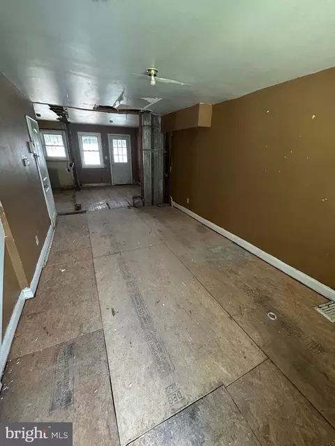 2565 Cecil Ave, Baltimore, MD 21218 photo 2