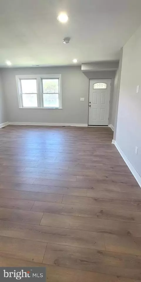 36 N Kossuth St, Baltimore, MD 21229 photo 10