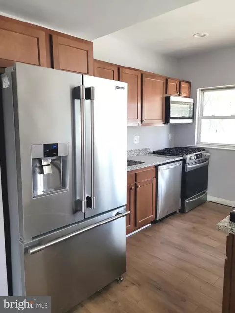 36 N Kossuth St, Baltimore, MD 21229 photo 7