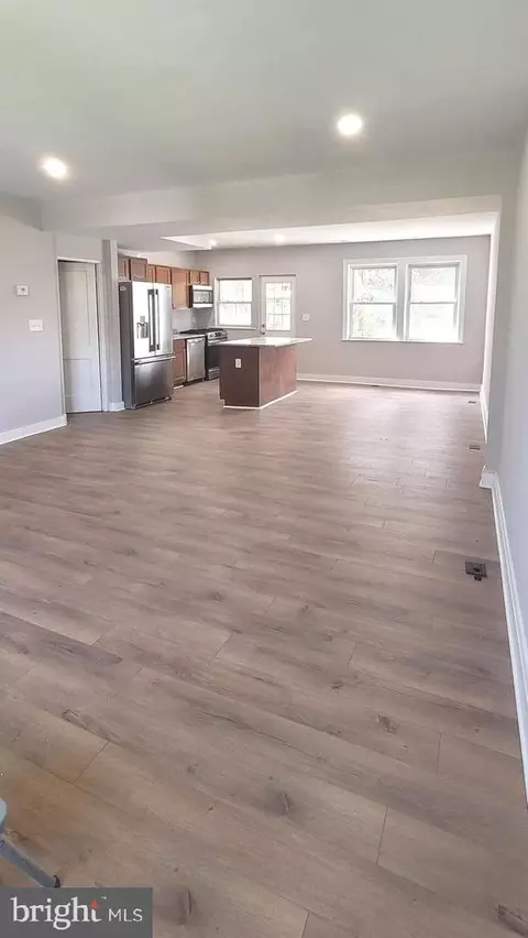 36 N Kossuth St, Baltimore, MD 21229 photo 5