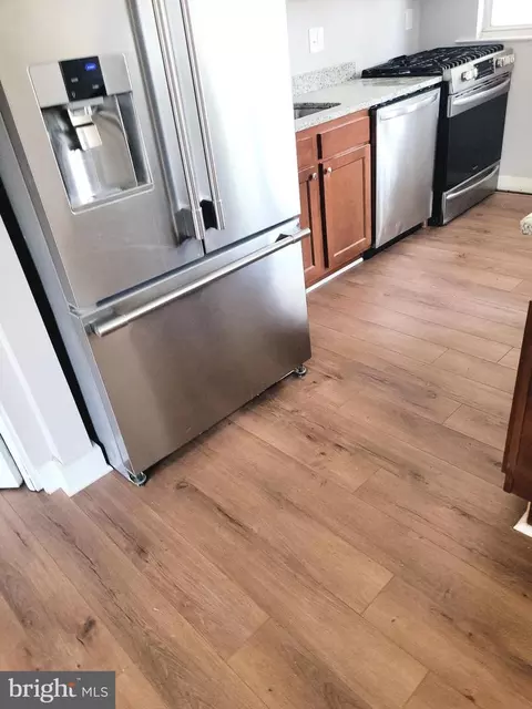 36 N Kossuth St, Baltimore, MD 21229 photo 8