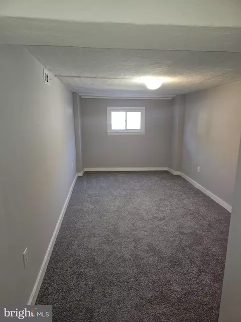 36 N Kossuth St, Baltimore, MD 21229 photo 21