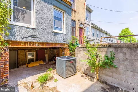 Exterior - 535 Robert St, Baltimore, MD 21217 photo 4 of 4