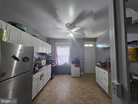3403 E Fayette St, Baltimore, MD 21224 photo 3