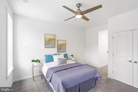 Bedroom - 1307 N Broadway, Baltimore, MD 21213 photo 1 of 3