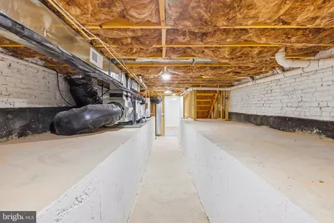 Entry Way - 1307 N Broadway, Baltimore, MD 21213 photo 6 of 6