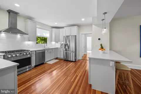Kitchen - 5724 Ridgedale Rd, Baltimore, MD 21209 photo 3 of 8
