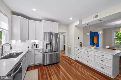 Kitchen - 5724 Ridgedale Rd, Baltimore, MD 21209 photo 8 of 8