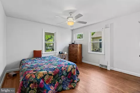 Bedroom - 5510 Greenfield Ave, Baltimore, MD 21206 photo 1 of 3