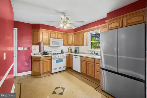Other - 5510 Greenfield Ave, Baltimore, MD 21206 photo 3 of 14