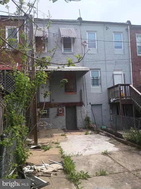 Exterior - 504 E Lynn Ave, Baltimore, MD 21223 photo 1 of 1