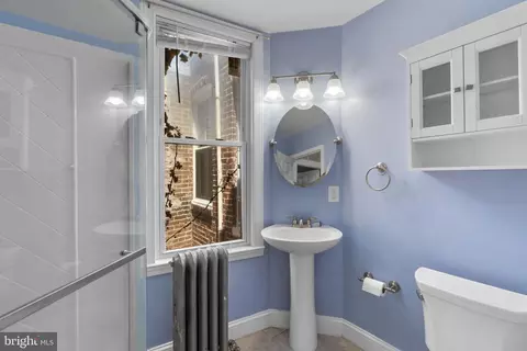 Bath - 3446 Roland Ave, Baltimore, MD 21211 photo 1 of 2