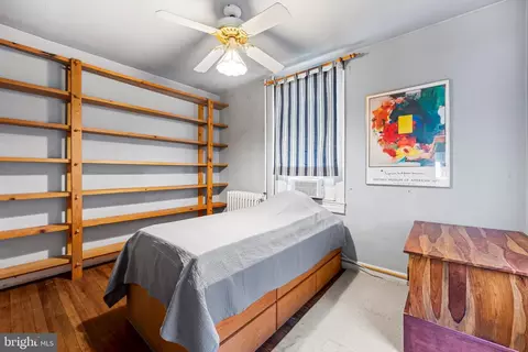 Bedroom - 3630 Old York Rd, Baltimore, MD 21218 photo 5 of 8