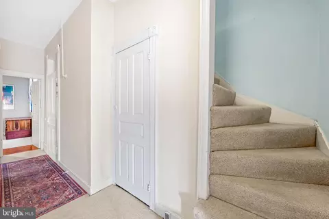 Entry Way - 3630 Old York Rd, Baltimore, MD 21218 photo 3 of 3