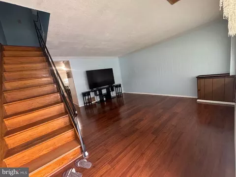 Living - 3034 Lorena Ave, Baltimore, MD 21230 photo 1 of 3