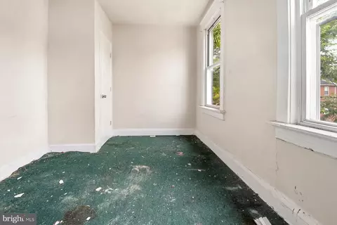 Bedroom - 2700 Ashland Ave, Baltimore, MD 21205 photo 4 of 5