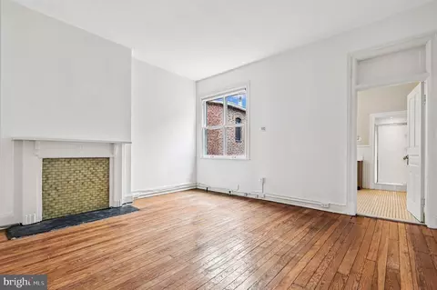 Living - 2444 Eutaw Pl, Baltimore, MD 21217 photo 15 of 16