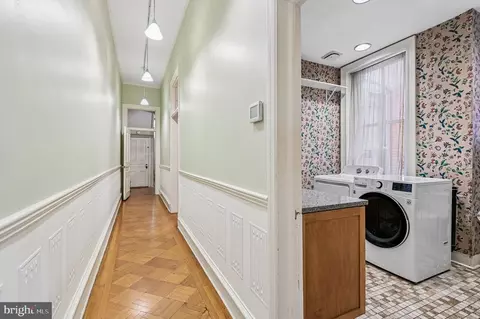 Entry Way - 2444 Eutaw Pl, Baltimore, MD 21217 photo 8 of 10