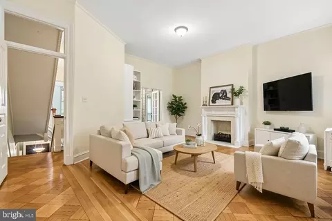 Living - 2444 Eutaw Pl, Baltimore, MD 21217 photo 2 of 16