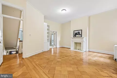 Living - 2444 Eutaw Pl, Baltimore, MD 21217 photo 8 of 16