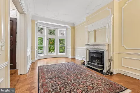 Living - 2444 Eutaw Pl, Baltimore, MD 21217 photo 3 of 16