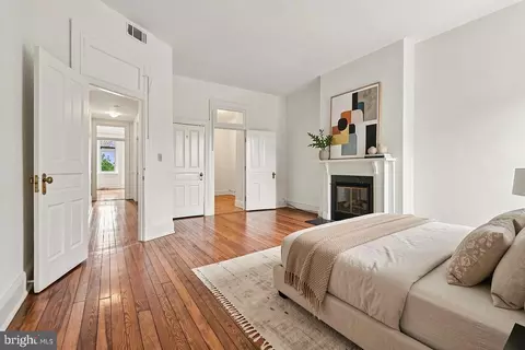 Bedroom - 2444 Eutaw Pl, Baltimore, MD 21217 photo 4 of 4