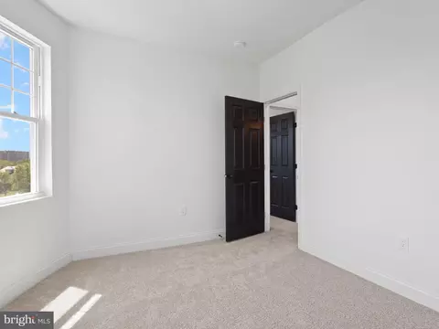 Bedroom - 4514 Mainfield Ave, Baltimore, MD 21214 photo 6 of 8