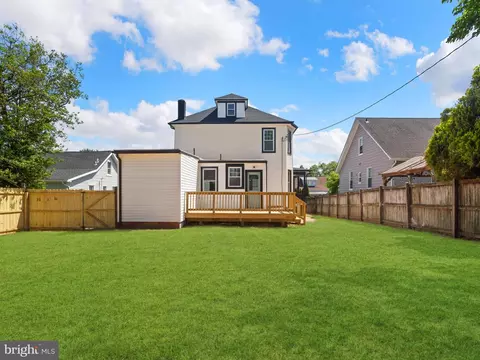 Exterior - 4514 Mainfield Ave, Baltimore, MD 21214 photo 5 of 11