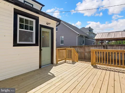 Exterior - 4514 Mainfield Ave, Baltimore, MD 21214 photo 4 of 11