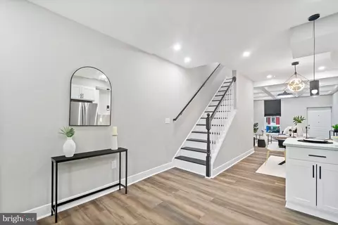 Entry Way - 313 Stricker St, Baltimore, MD 21223 photo 9 of 15