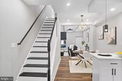 Entry Way - 313 Stricker St, Baltimore, MD 21223 photo 8 of 15
