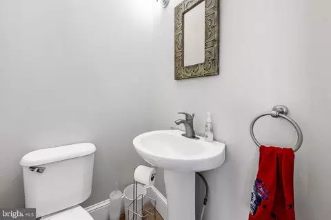 Other - 920 E Lake Ave, Baltimore, MD 21212 photo 7 of 9