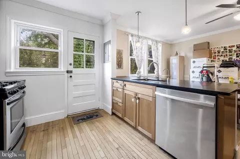 Other - 920 E Lake Ave, Baltimore, MD 21212 photo 6 of 9