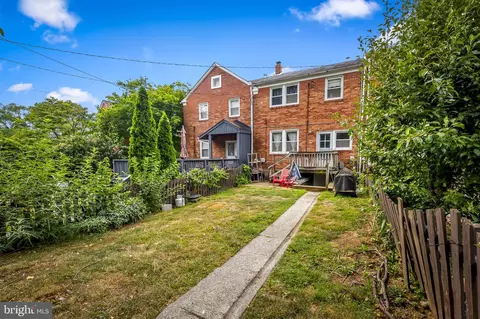 Exterior - 920 E Lake Ave, Baltimore, MD 21212 photo 2 of 5