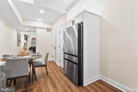 Entry Way - 323 S Stricker St, Baltimore, MD 21223 photo 3 of 4