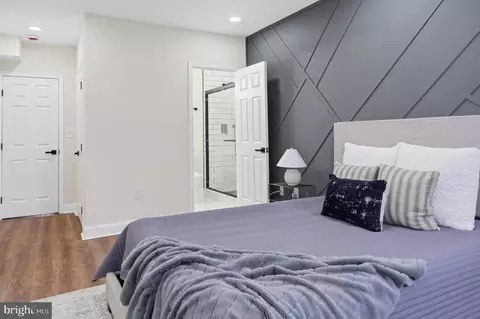 Bedroom - 323 S Stricker St, Baltimore, MD 21223 photo 2 of 9