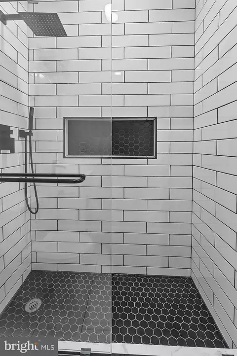 Bath - 323 S Stricker St, Baltimore, MD 21223 photo 1 of 9