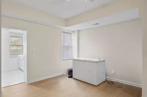 Bedroom - 804 Unetta Ave, Baltimore, MD 21229 photo 1 of 4