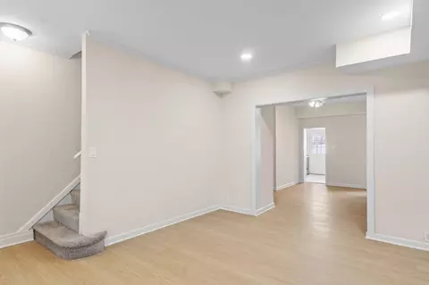 Living - 804 Unetta Ave, Baltimore, MD 21229 photo 1 of 1