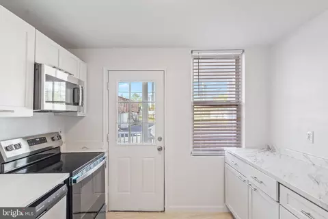 804 Unetta Ave, Baltimore, MD 21229