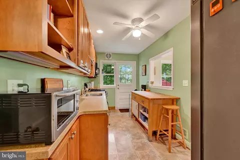 Kitchen - Undisclosed, Baltimore, MD 21212 photo 2 of 3